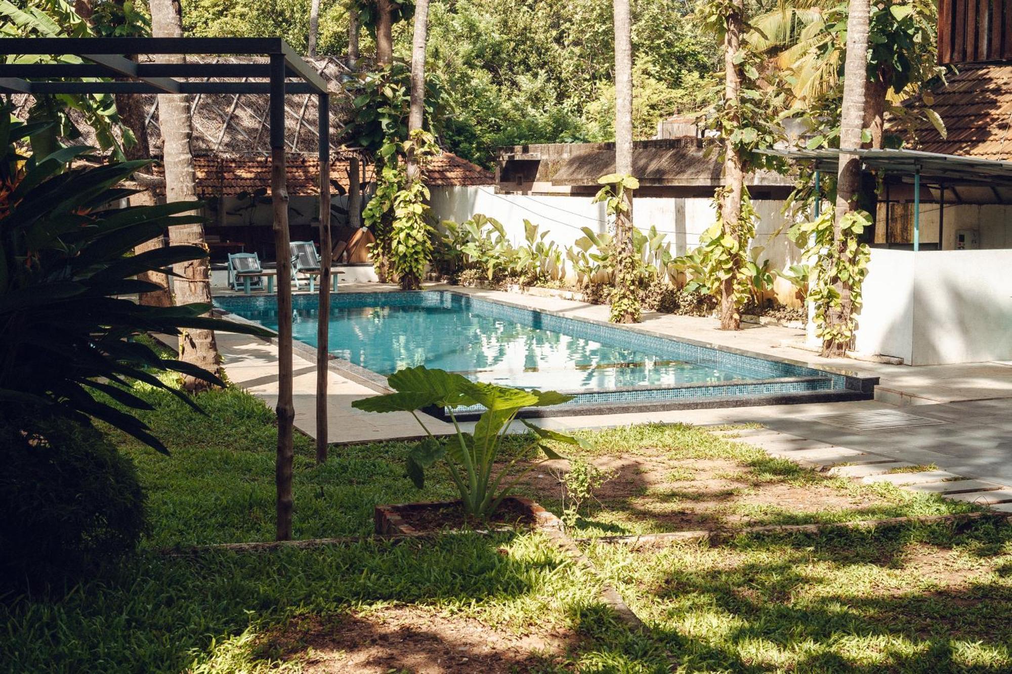 Paddlecult Surf Retreat Acomodação com café da manhã Varkala Exterior foto